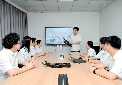 progressive metal stamping manufacturer